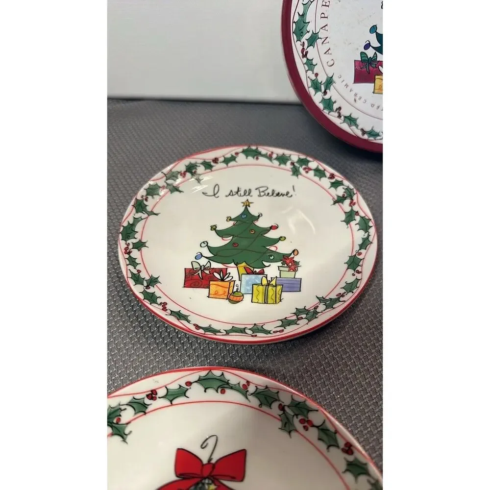 Set of 4 Certified International Ceramic Canapé Christmas plates 1 w/chip**